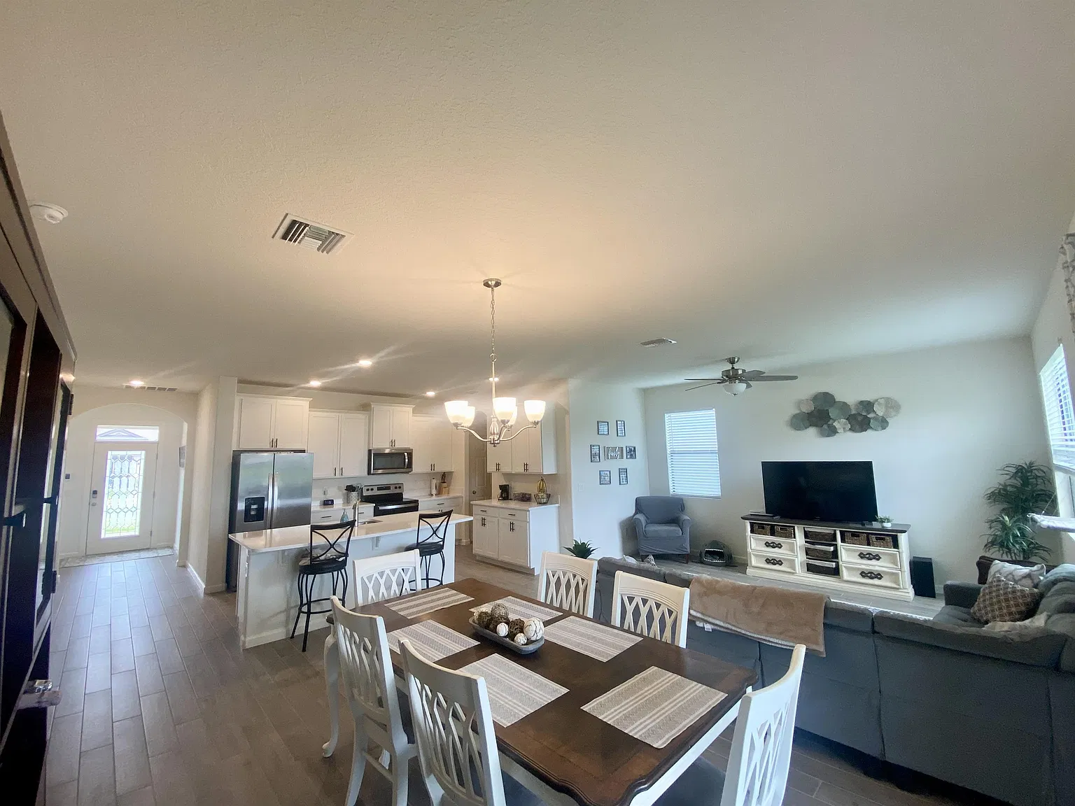 309 Wiregrass Avenue - 1 — Photo 3