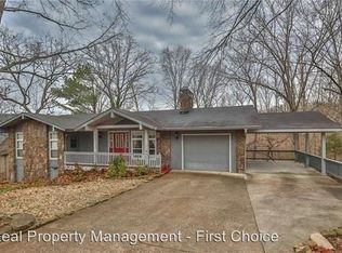 33 Brompton Dr, Bella Vista, AR 72715
