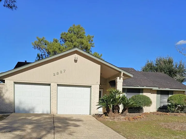 2327 Shadbury Ct — Photo 18