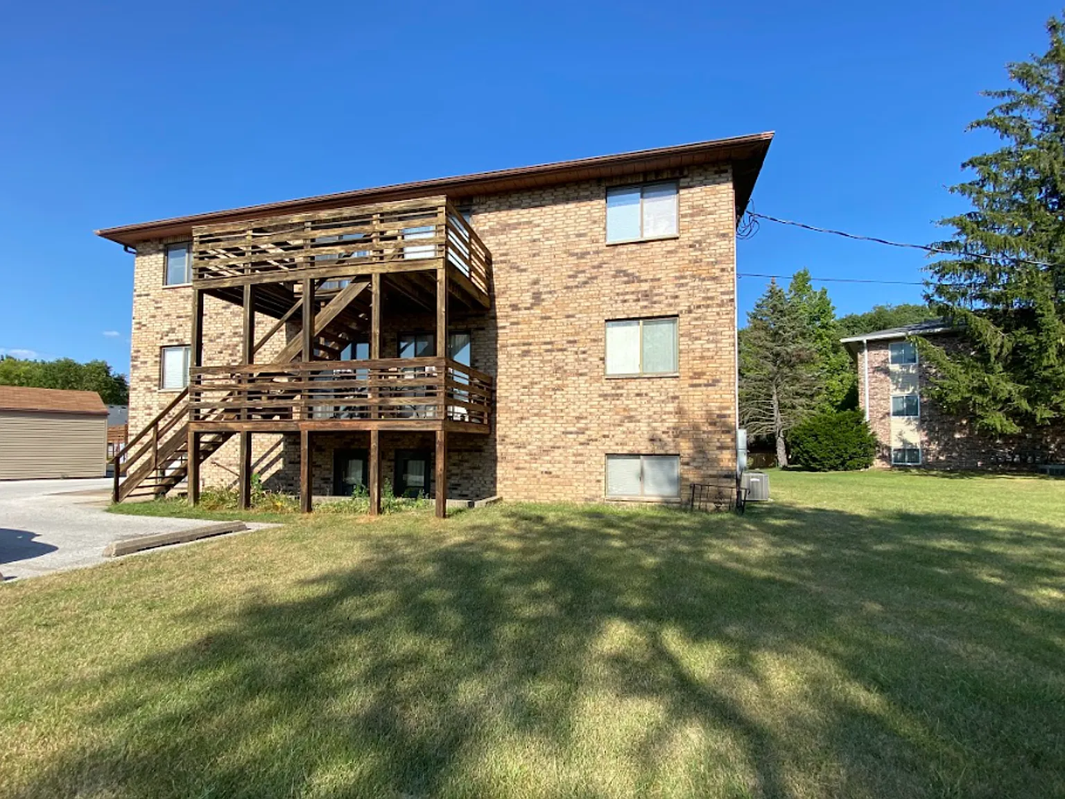 1 Bedroom/1 Bathroom for Rent - Silvis, IL — Photo 3
