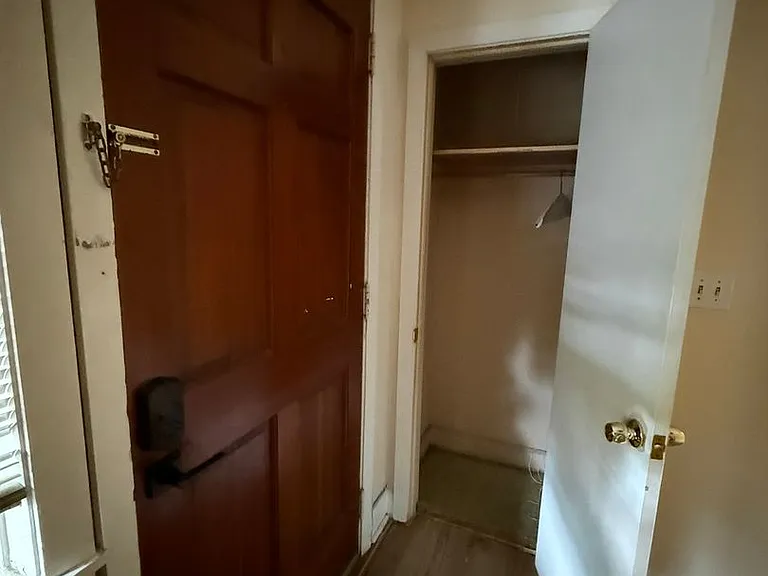 234 S Bull St — Photo 8