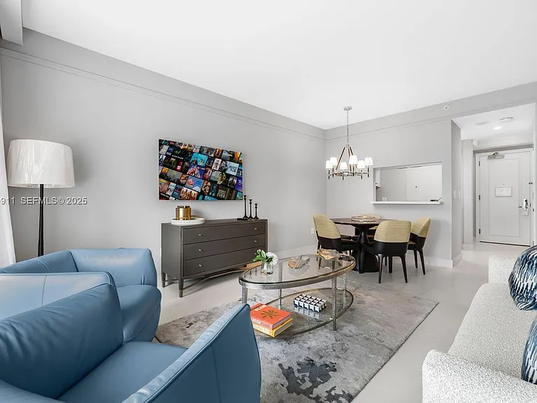 1435 Brickell Ave #3410 — Photo 3