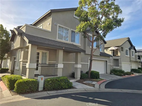 3317 E Metcalf Cir, Orange, CA 92869