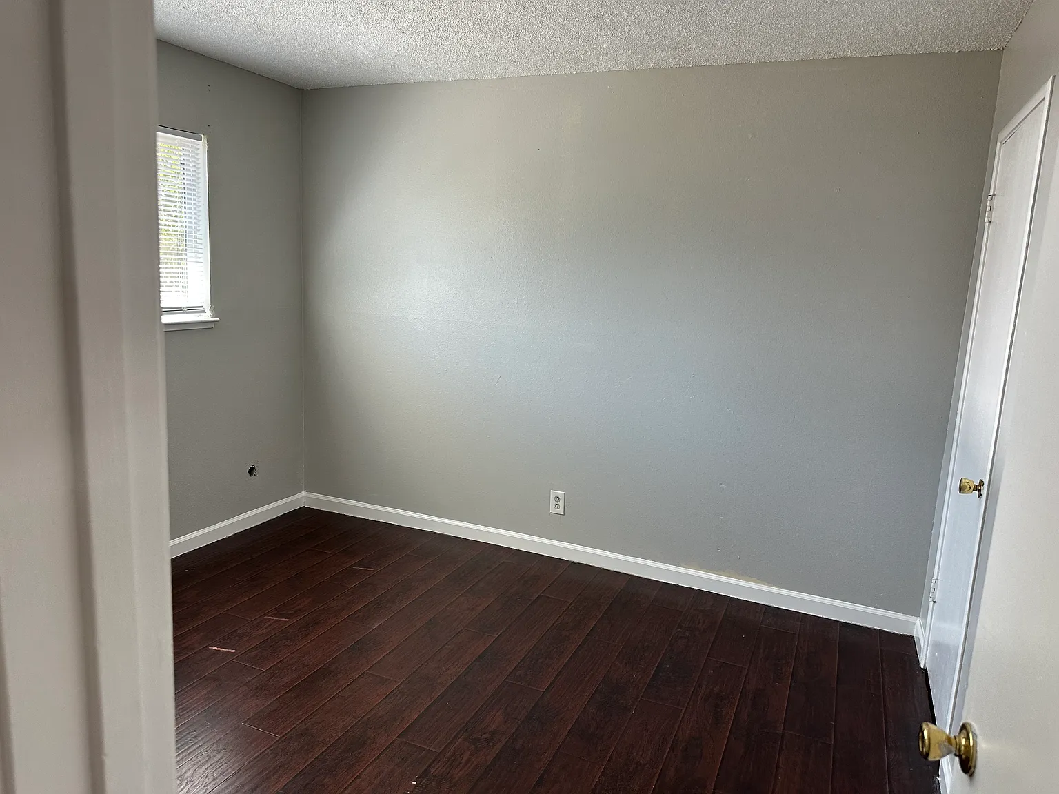 2 bed, 680 sqft, $1,400 — Photo 2