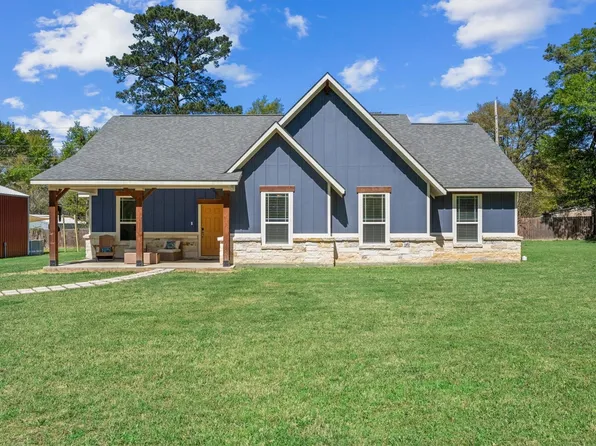 382 W Rollingwood St, Pinehurst, TX 77362