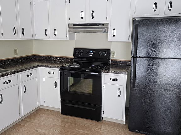 2nd image of 2313 Conley Dr #2313