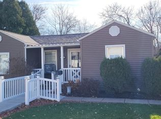 620 Maple Ave, Muscatine, IA 52761