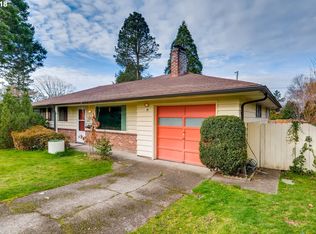 12575 SW Glenhaven St, Portland, OR 97225