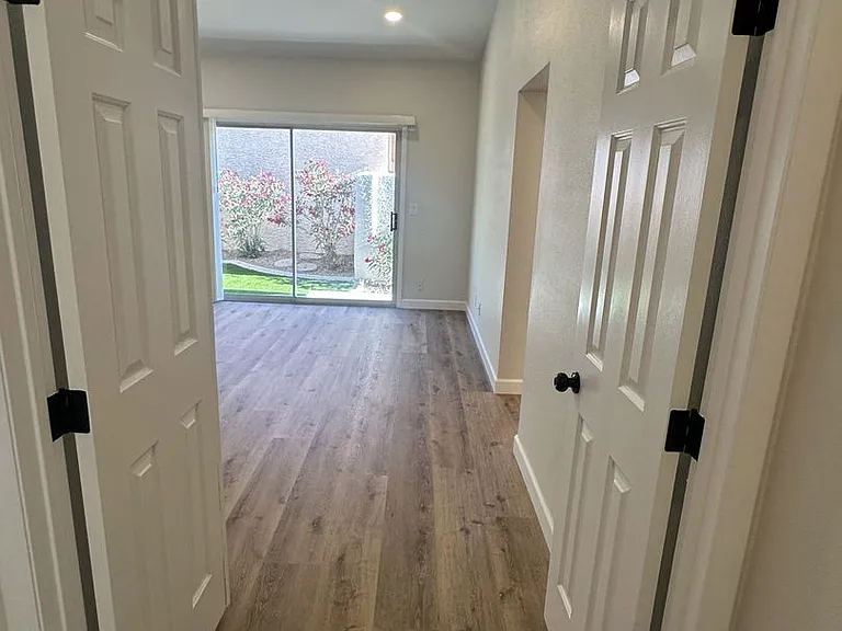 2536 Golden Sands Dr — Photo 15