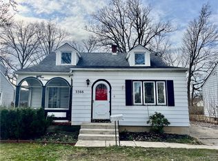 3366 Wallace Dr, Grand Island, NY 14072