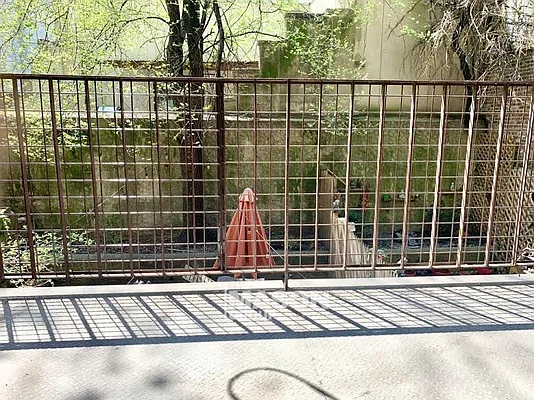 Rented by Mason Group LLC | media 3