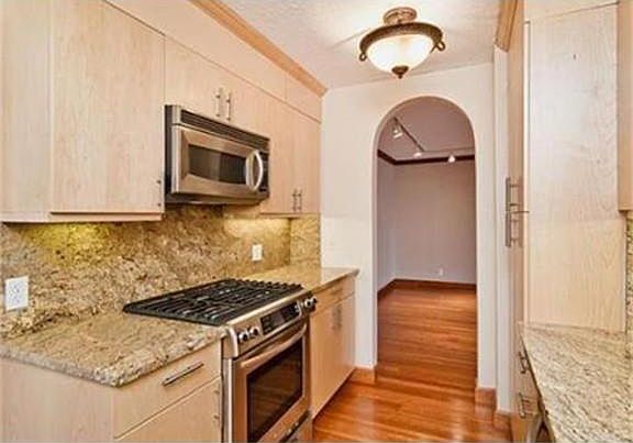 3rd image of 99 Pond Ave APT 319
