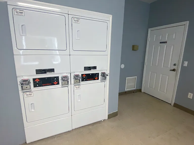Madison Commons Apartments — Photo 12