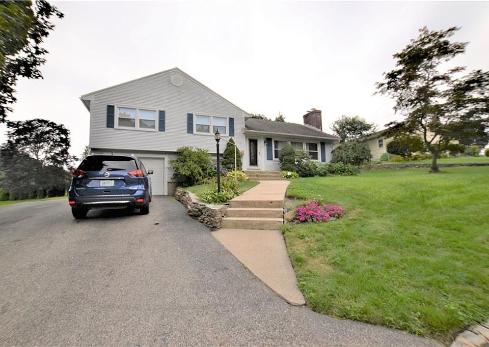 15 Whitewood Dr, Cranston, RI 02920 Zillow