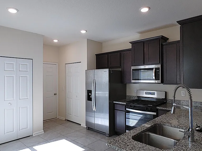 124 Java Ln — Photo 5