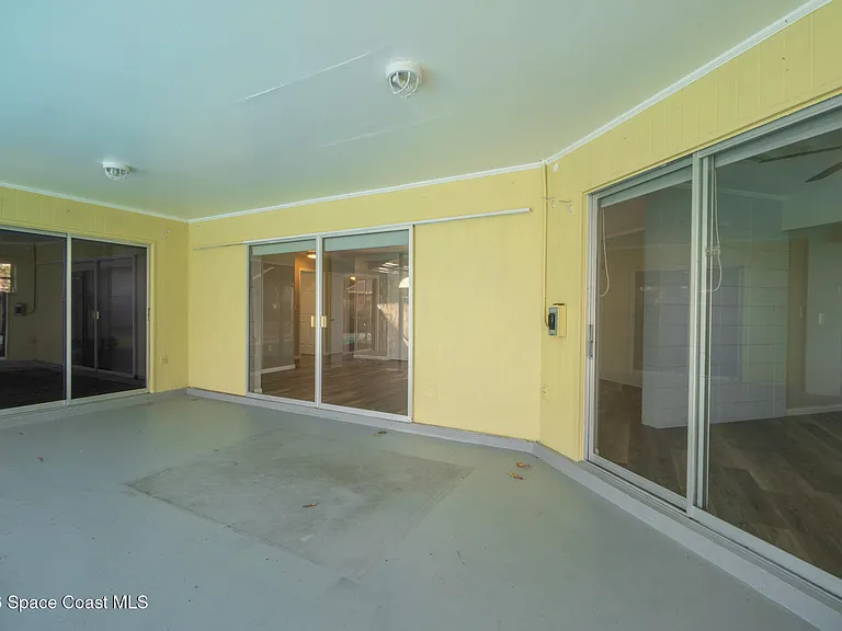 401 Milford Point Dr — Photo 26