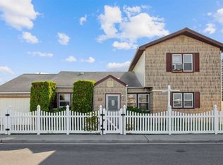 36 Forester St, Long Beach, NY 11561