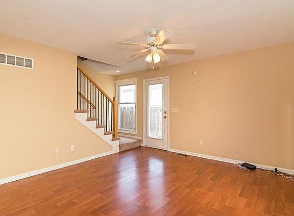 4th image of 13109 Washington Ct