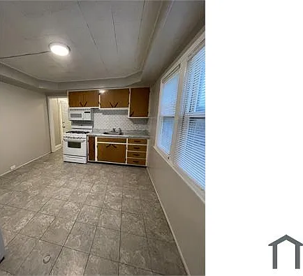 16428 Braddock Ave #2