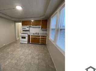 16428 Braddock Ave #2, Cleveland, OH 44110