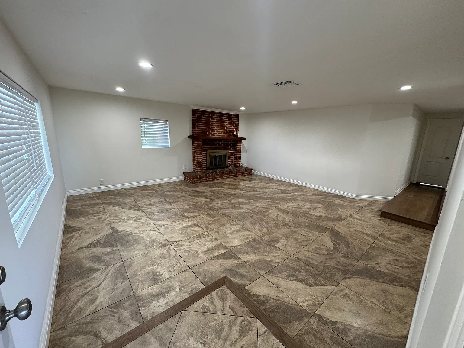 9287 Kewen Ave — Photo 2