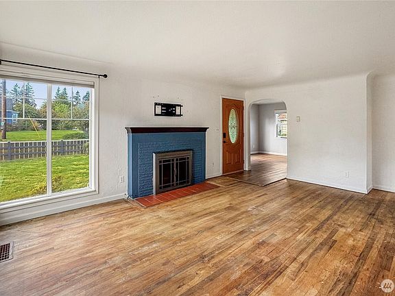 4th image of 6421 Cypress Street