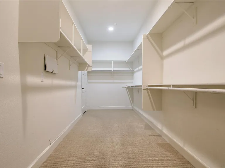 4820 Bellflower Ave #403 — Photo 19