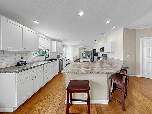 3rd image of 13104 David Baker Rd