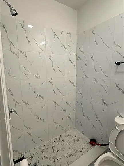 2167 Della Dr — Photo 24