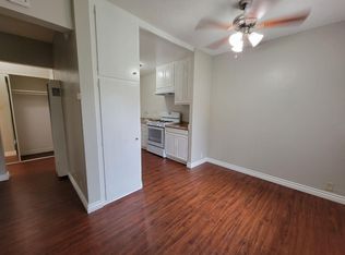 409 N Los Robles Ave #112-4, Pasadena, CA 91101