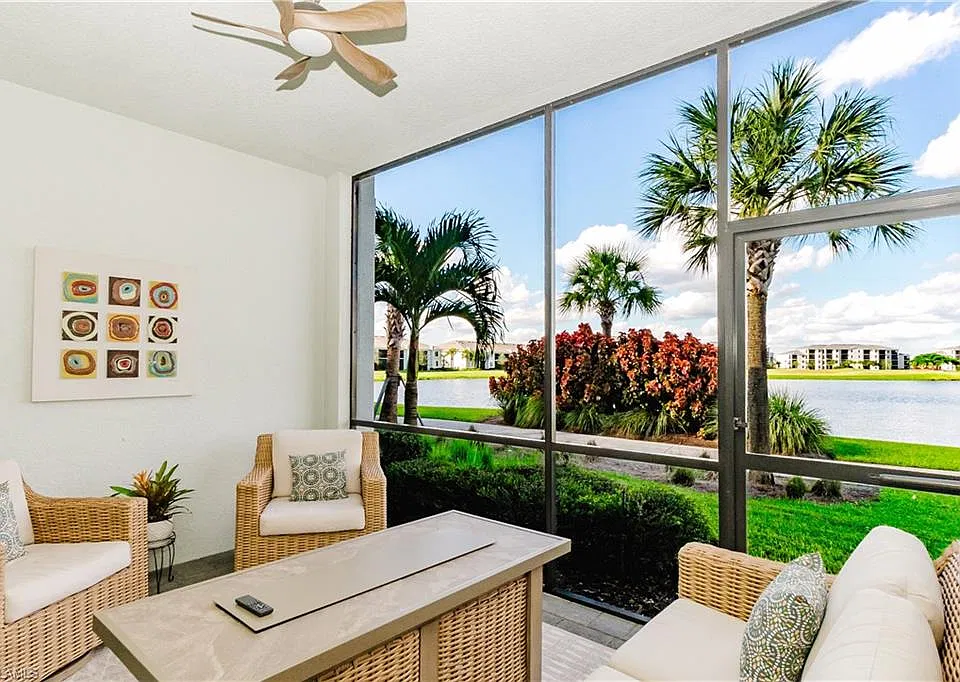 5433 Double Eagle Cir #2918