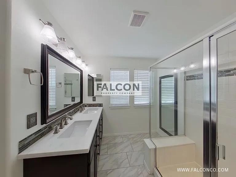 7248 Jagged Rock Cir — Photo 16