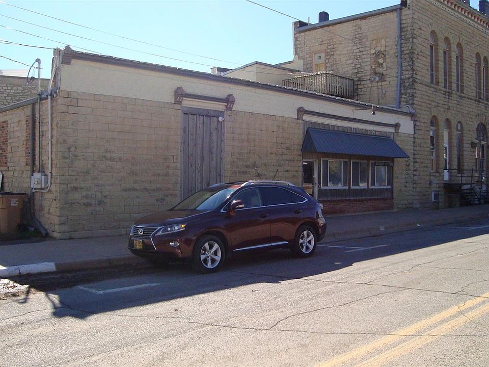 1st image of 106 W 2nd St