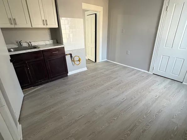 61 Tillinghast St APT 3, Newark, NJ 07108