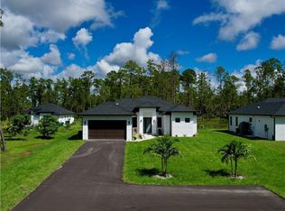 3511 41st Ave NE, Naples, FL 34120