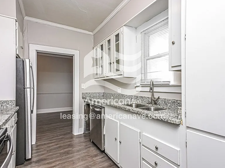 1666006_006_kitchen_6.jpg
