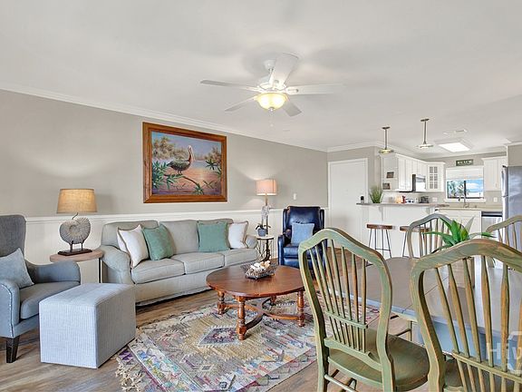 5th image of 85 Van Horne Avenue #6C