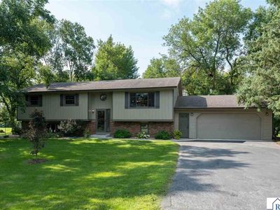 80 Taza Dr, Mankato, MN, 56001