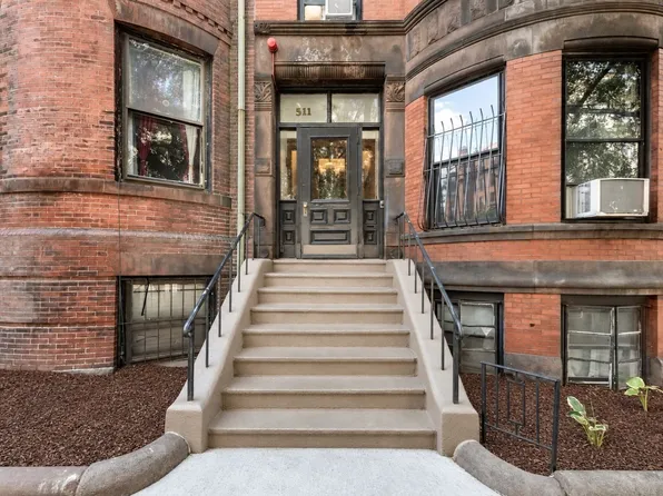 511 Beacon St APT 1, Boston, MA 02215