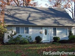 146 Sunrise Ter, Cedar Grove, NJ 07009