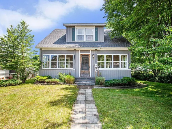 1860 Walnut St, Muskegon, MI 49441