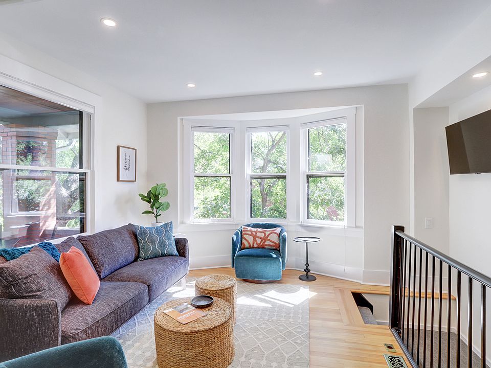 Living Room with bay window