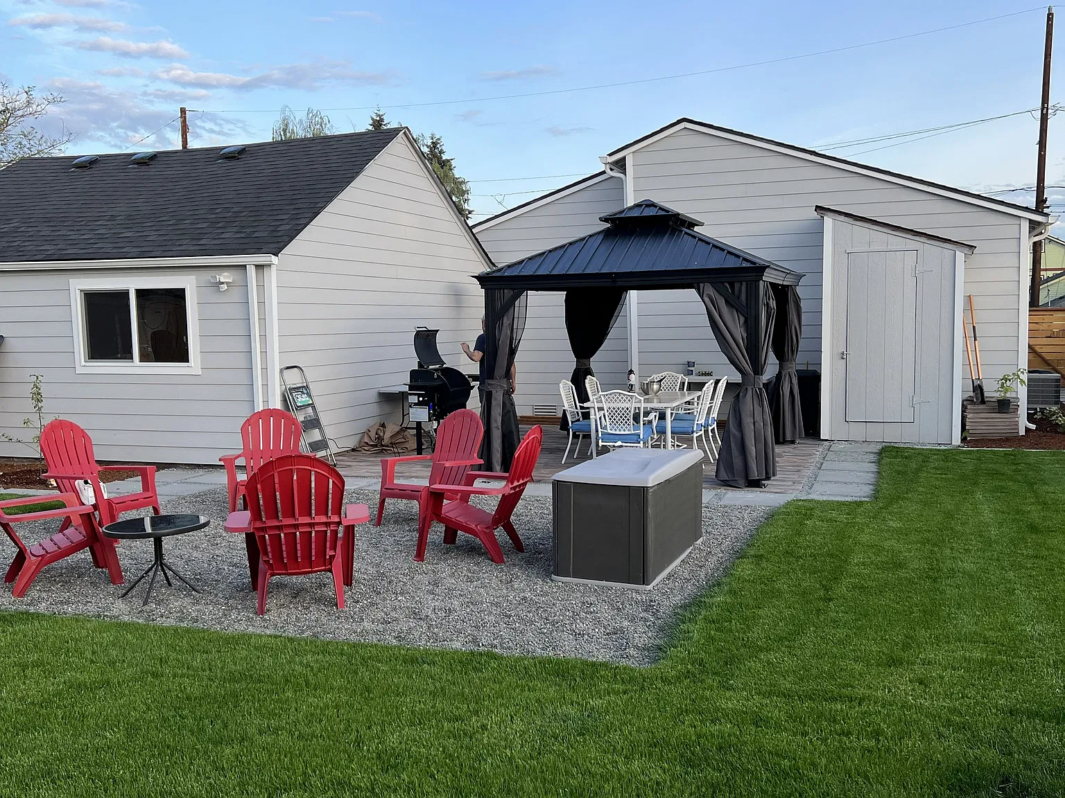3 bed, 1610 sqft, $3,500 — Photo 2