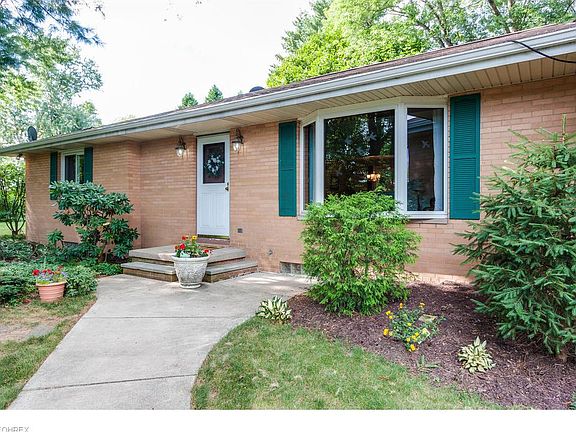 2nd image of 2937 Vesper Dr