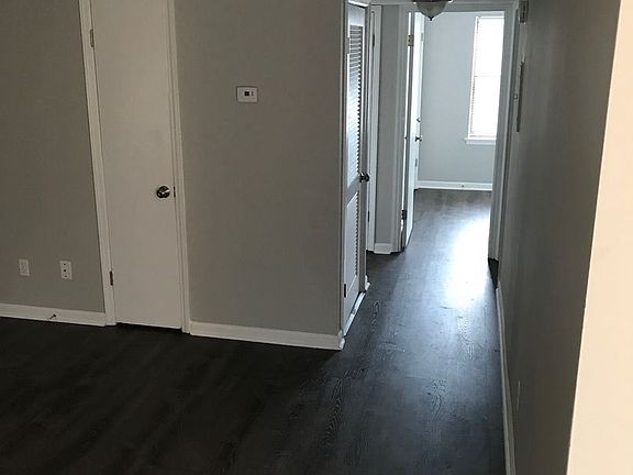2nd image of 1402 Ascent Trl NW APT B