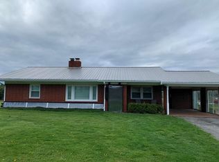 42 Edmonds Rd, Galax, VA 24333
