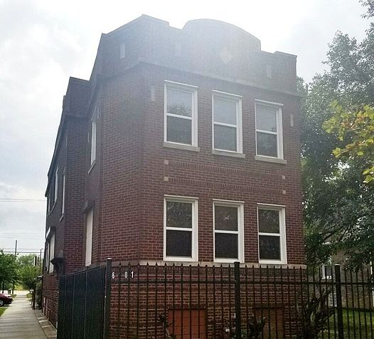 1st image of 6101 S Artesian Ave