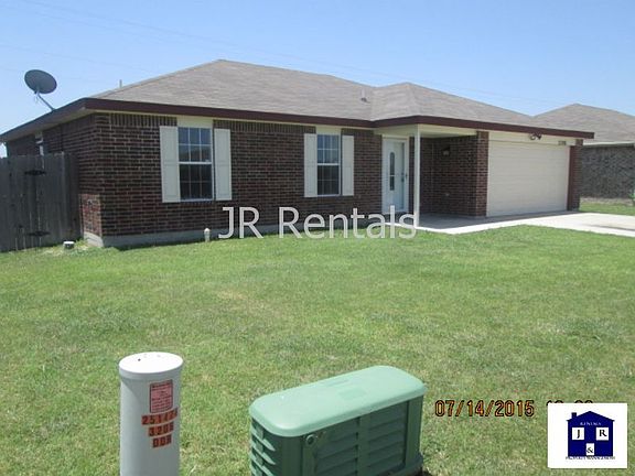 2nd image of 3208 Doffy Dr