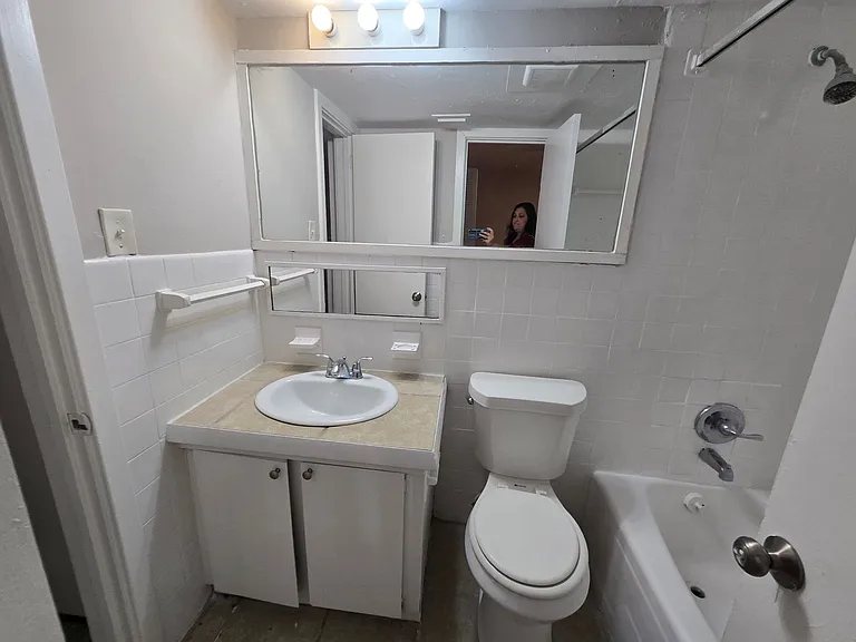 3701 Wesley Dr — Photo 43