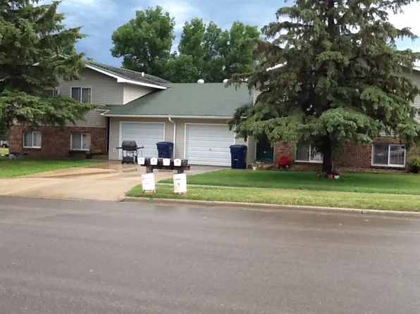 410-416 8th Ave NE, 410-416 8th Ave NE #412, Watertown, SD 57201